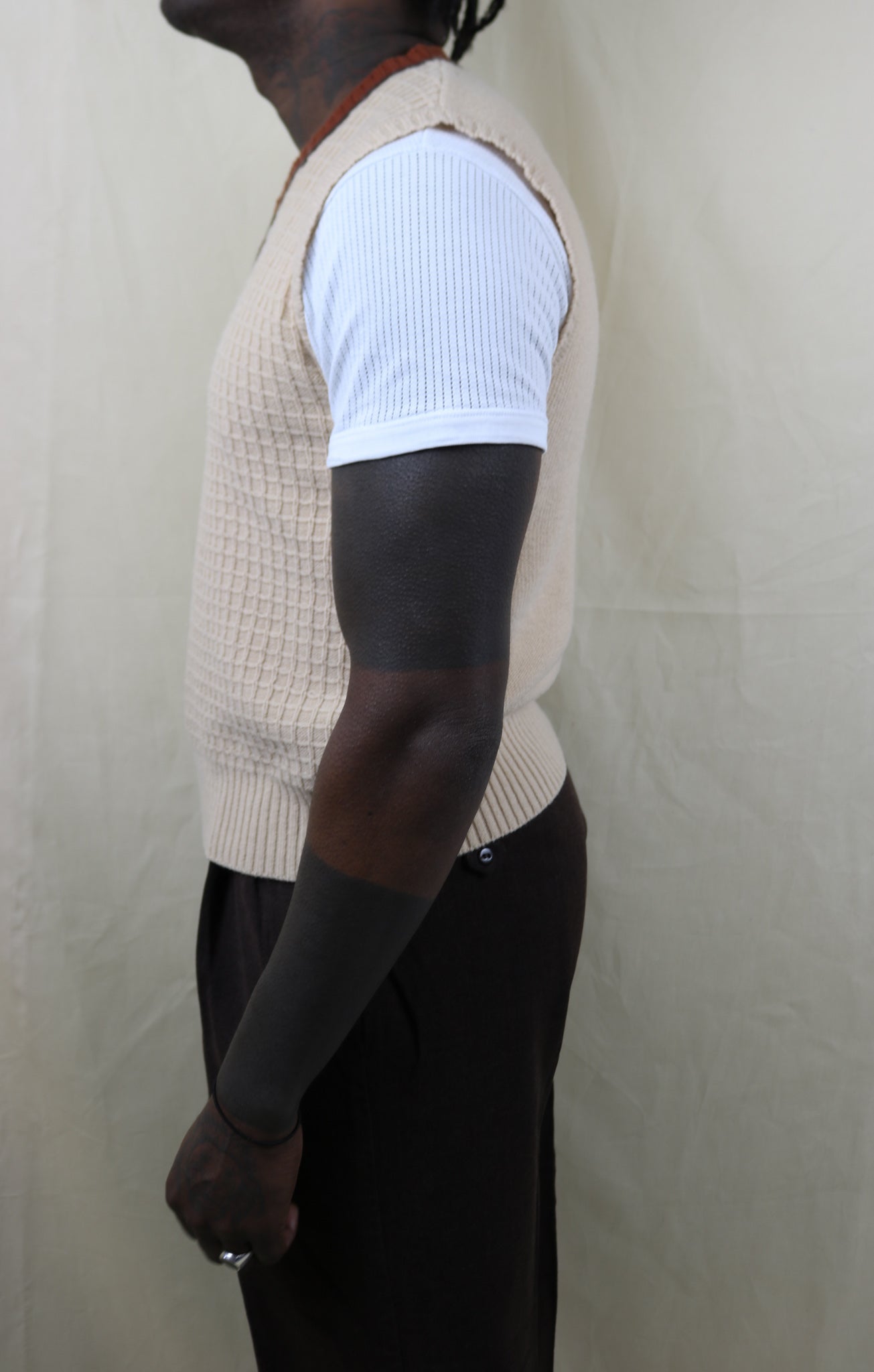 Vintage 1960s Knitted vest