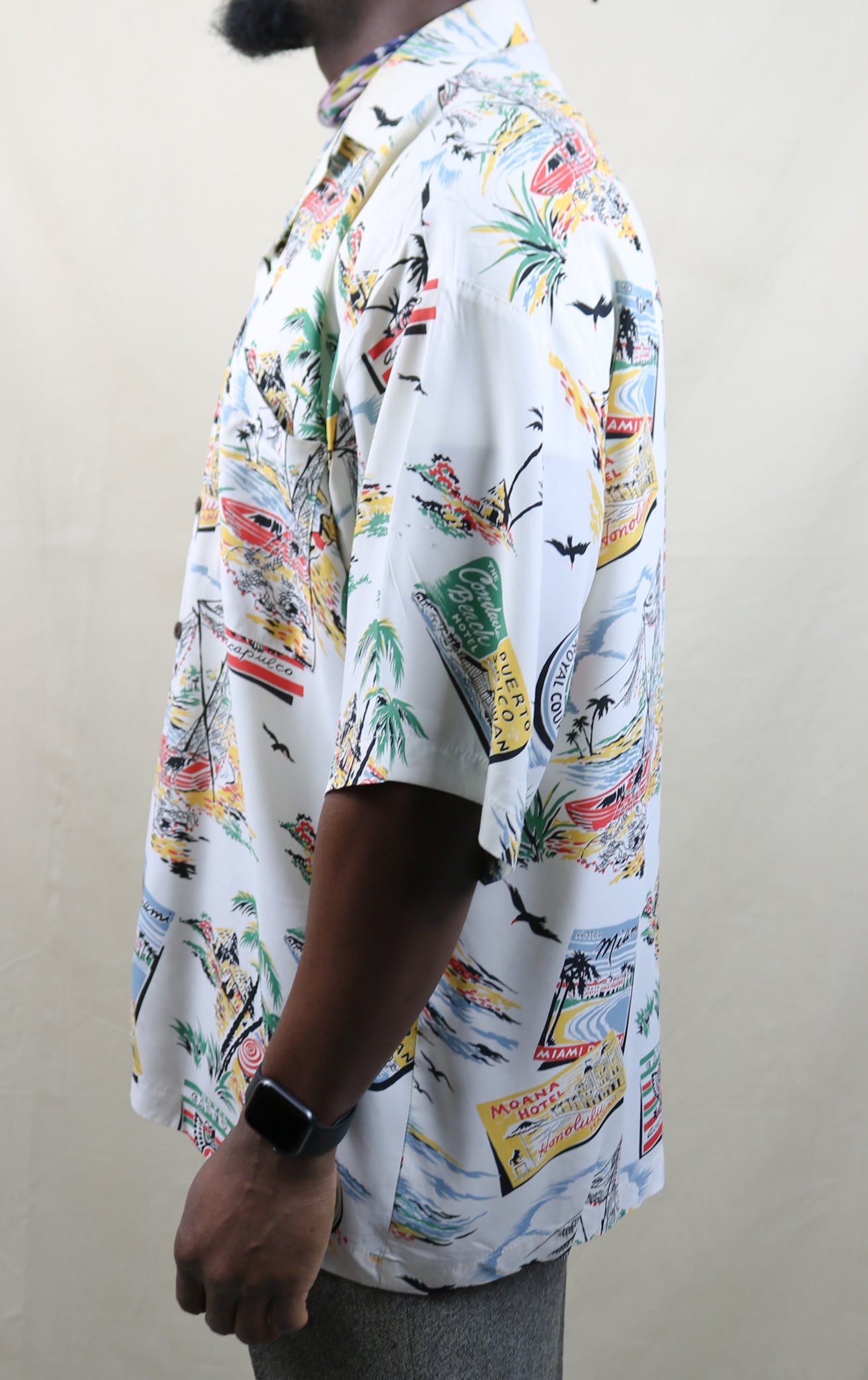 Vintage 1960s 70s Hawaiian Shirt