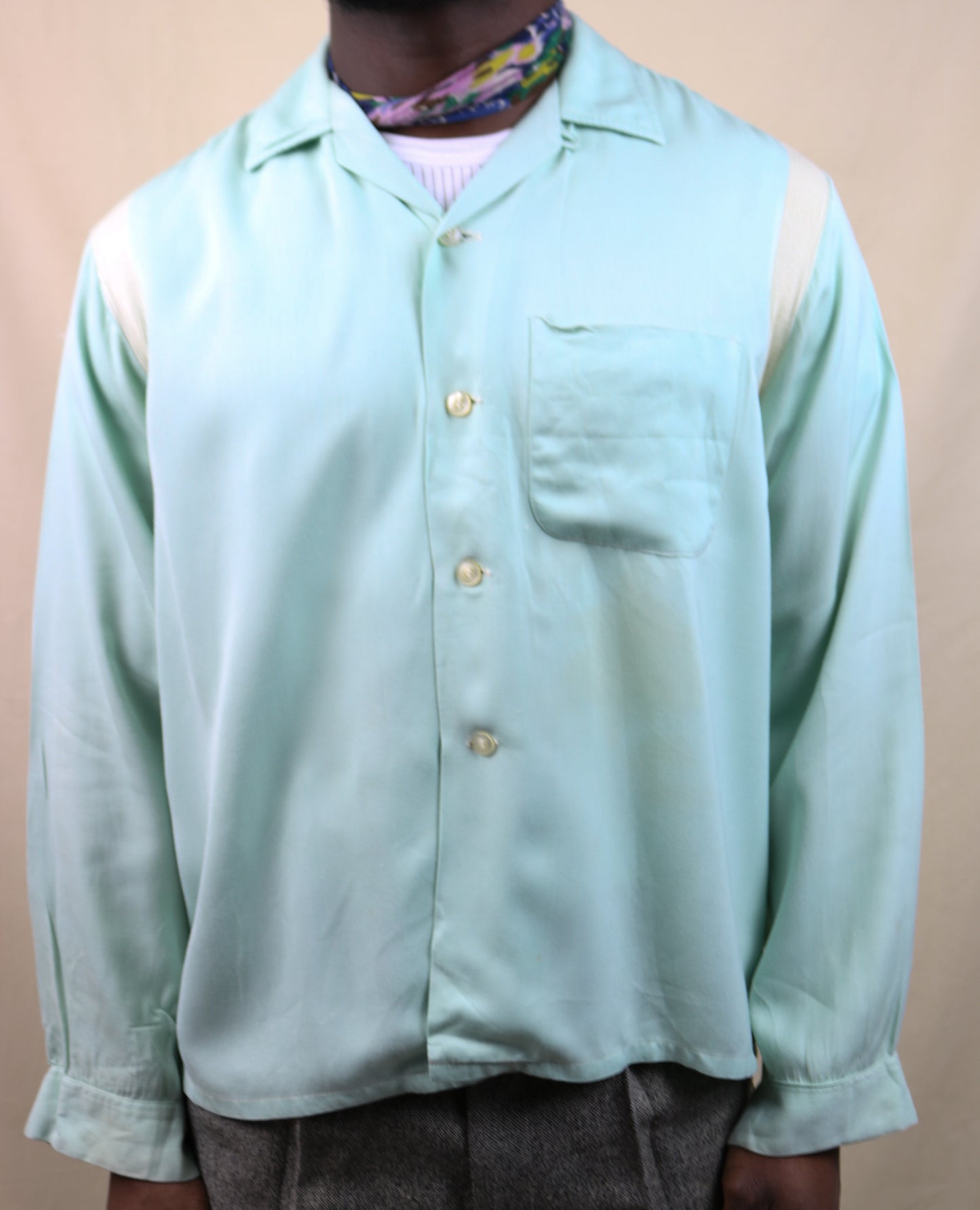 Vintage 1940s 50s Gab/Rayon Shirt