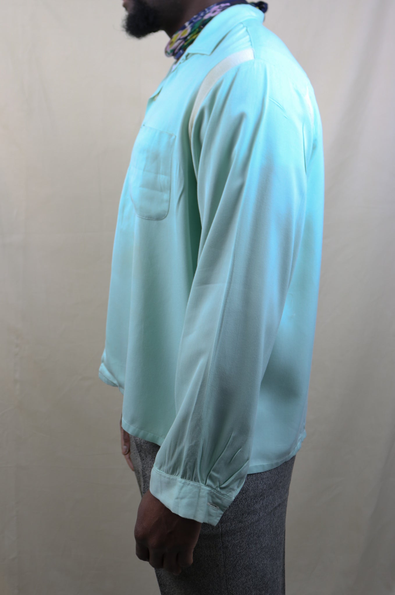 Vintage 1940s 50s Gab/Rayon Shirt